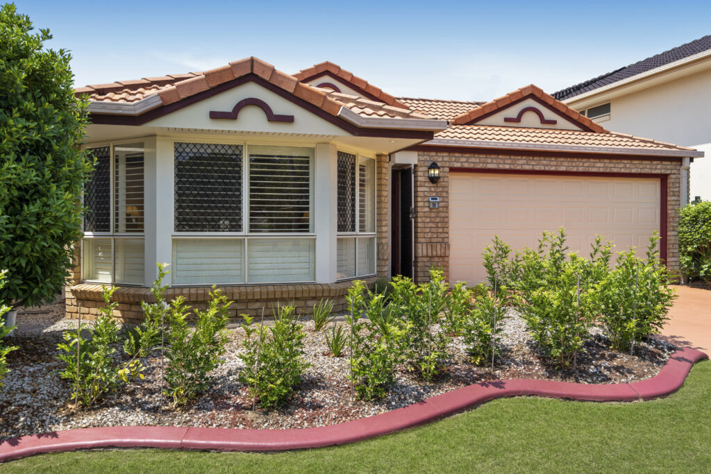 Immaculately Presented Home In A Convenient & Well-Established North Lakes Estate